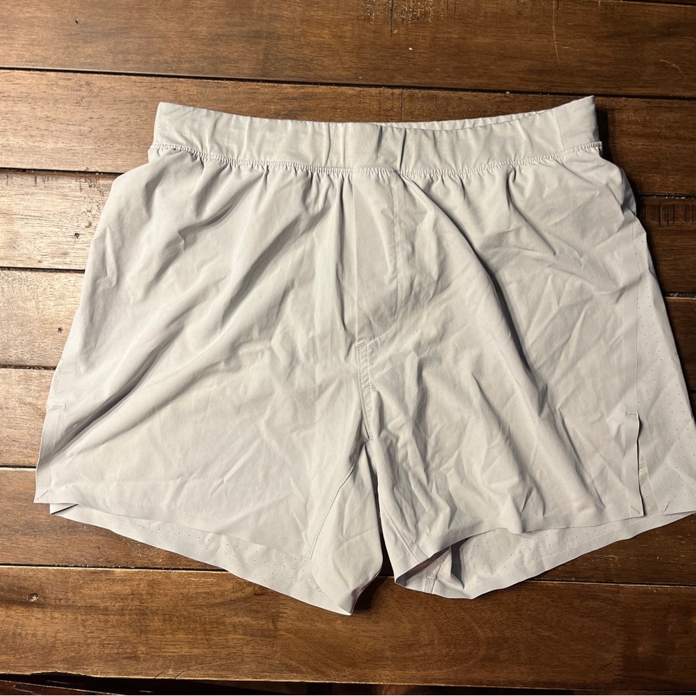 Ten Thousand Distance Short